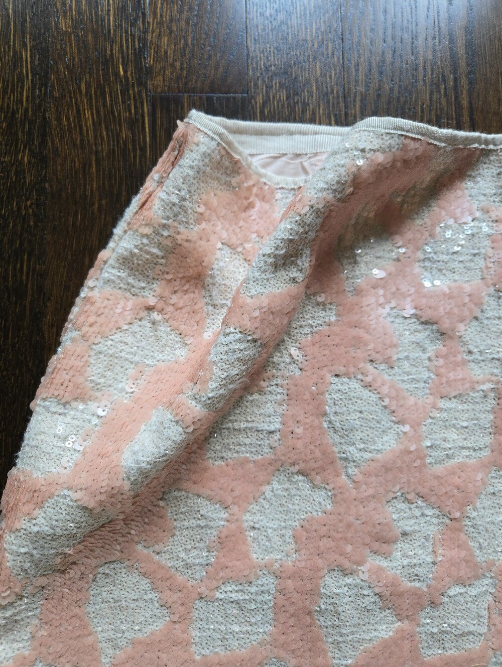 NWT Sequin Mini Salmon White Skirt Banana Republic Size 6